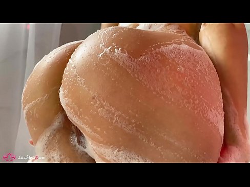 ❤️ Brunette dushda kuchli orgazm uchun vibrator bilan mushukni onanizm qiladi ❤️  seks  bizda uz.porn-93.ru ﹏